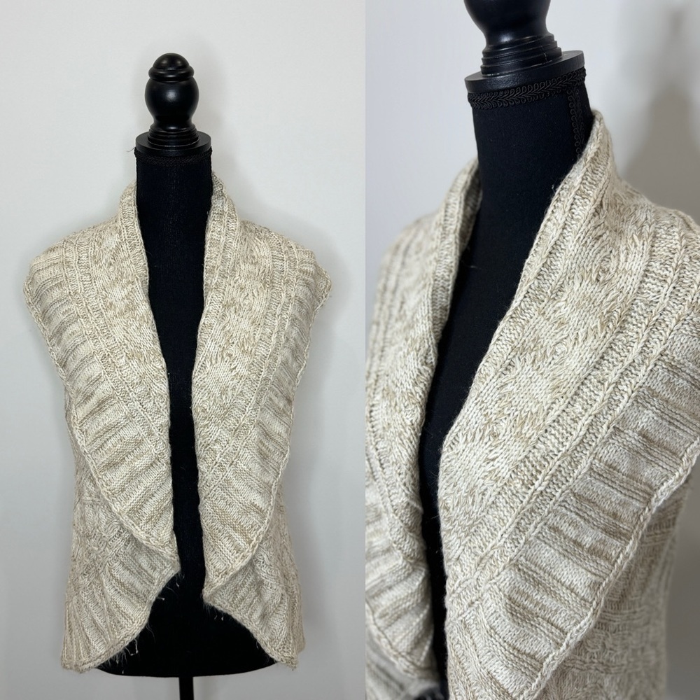 Its Our Time Beige Sleeveless Knit Front Open Women's Cardigan (Medium)
